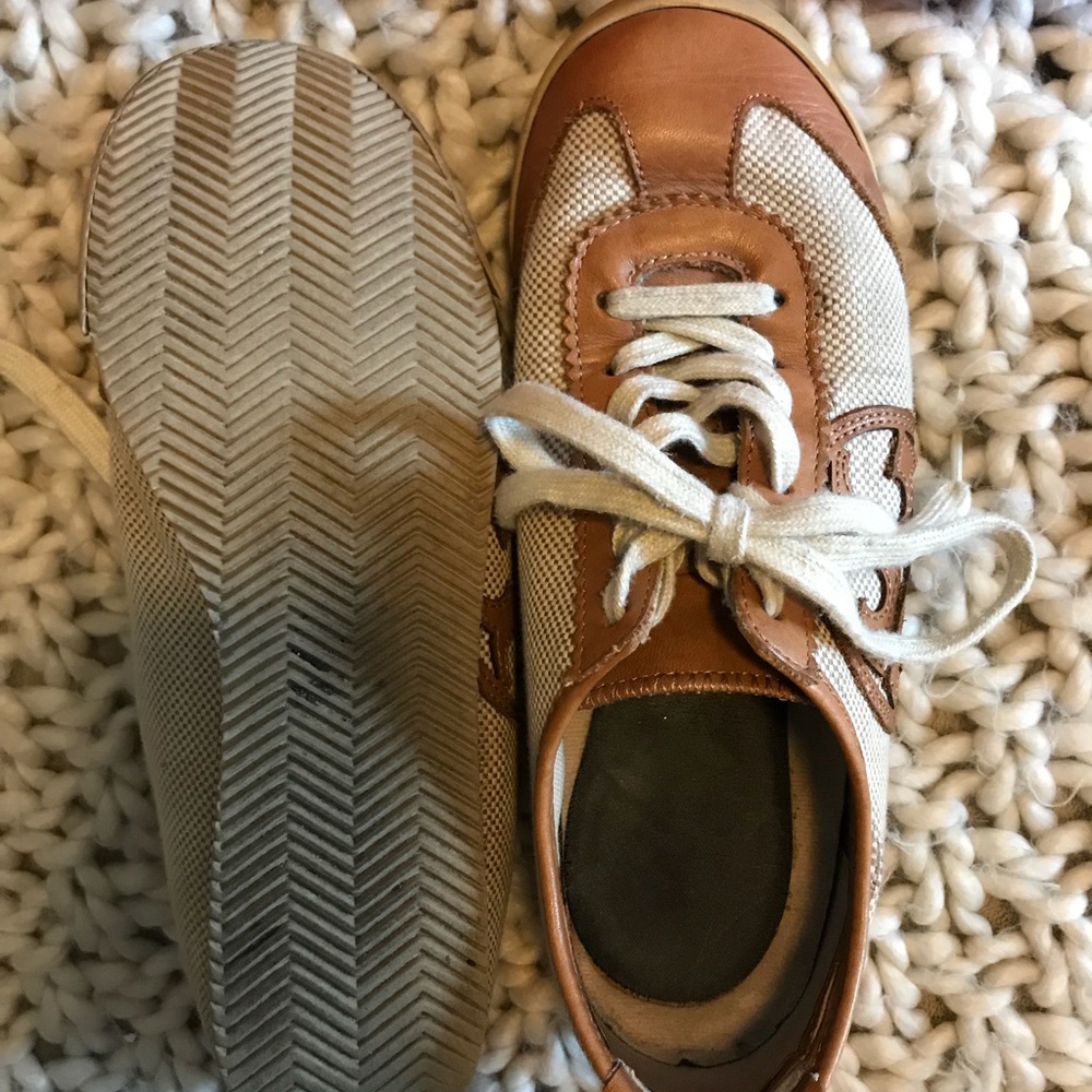 tory burch murphy sneaker - Picture 4 of 5